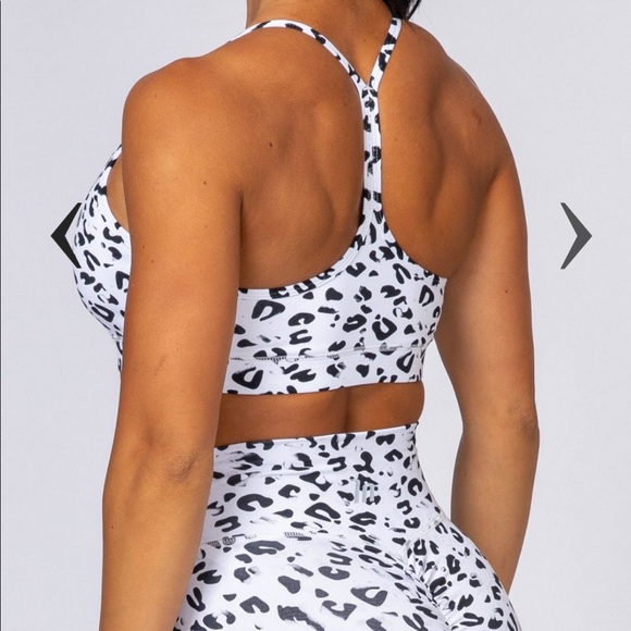 Muscle Nation Snow Leopard Tone Bra-Medium - Picture 4 of 9